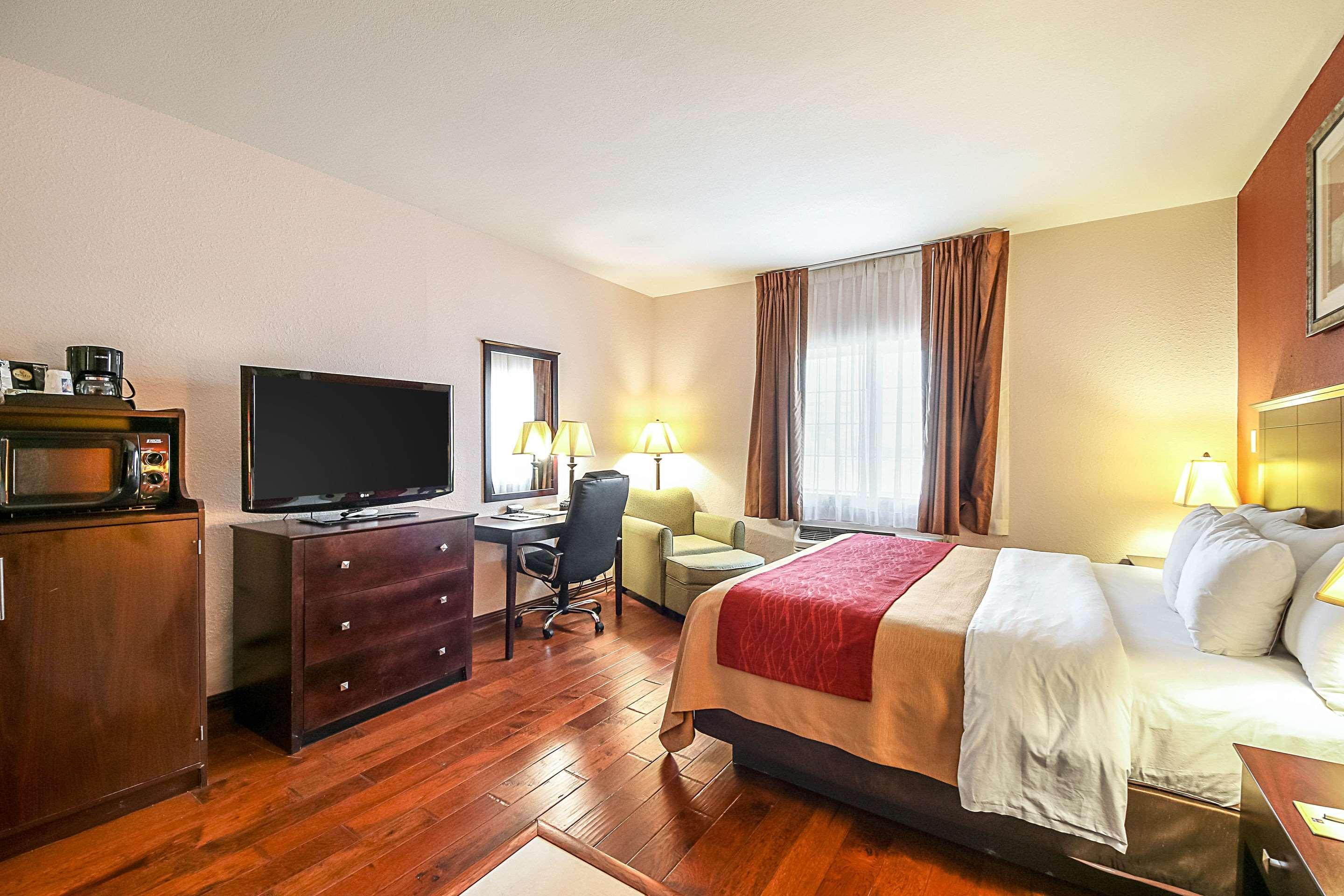 Quality Inn Kingsville Hwy 77 מראה חיצוני תמונה
